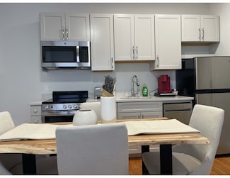 68 Main St Unit 203, Everett, MA 02149