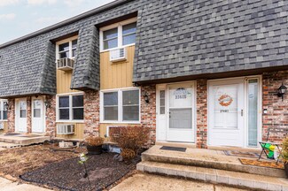 33605 N Evergreen Dr Unit 2, Grayslake, IL 60030