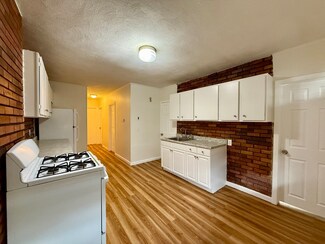 79 Morris St Unit 3, Boston, MA 02128