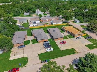 602 N Richmond Ave, Wichita, KS 67203