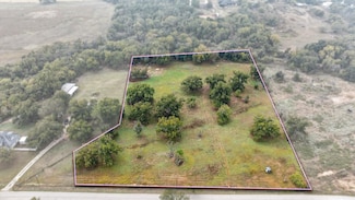 Walnut Creek Rd, Springtown, TX 76082