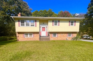21 Creeden Dr, Middletown, NY 10940