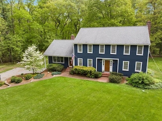 94 Middleton Rd, Boxford, MA 01921