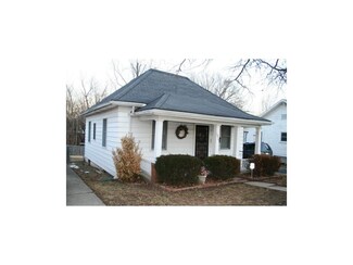 1515 Appleton Ave, Independence, MO 64052