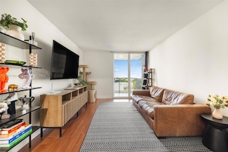 850 N Miami Ave Unit W906, Miami, FL 33136