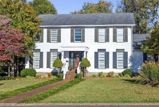 826 Chippendale Dr, Bowling Green, KY 42103