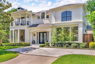 3845 N Versailles Ave, Dallas, TX 75209