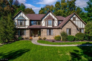 45 Brandywine Dr, Hudson, OH 44236