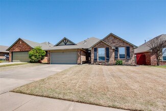 7416 Meadow Lake Dr, Yukon, OK 73099