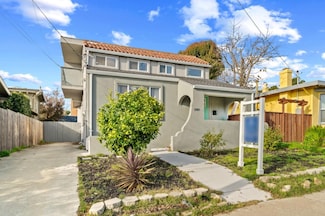 2707 Monticello Ave, Oakland, CA 94619