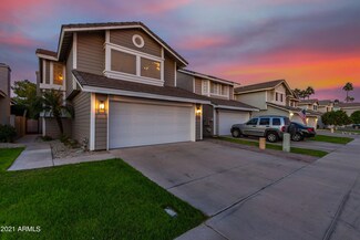 1330 W Windrift Way, Gilbert, AZ 85233