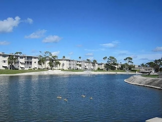 2640 Garden Dr S Unit 301, Lake Worth, FL 33461