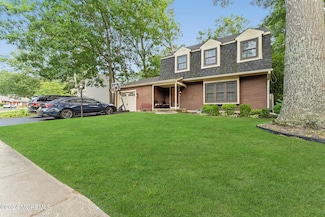 643 Weston Dr, Toms River, NJ 08755