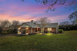 12235 Warren Rd, Clermont, FL 34711