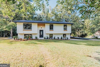 1369 King Arthur Dr, Macon, GA 31220