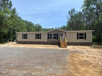852 Lawyer Ln, Cross, SC 29436