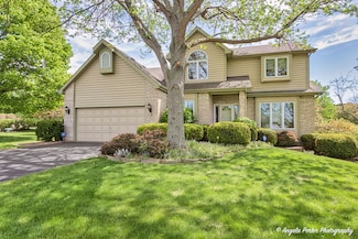 8720 Galleria Ct, Spring Grove, IL 60081
