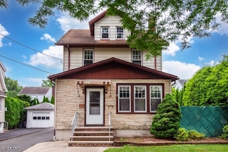 210 Paterson Ave, Hasbrouck Heights, NJ 07604