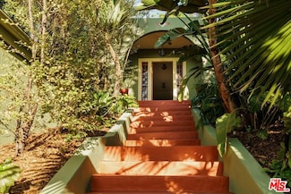 1148 N Coronado St, Los Angeles, CA 90026