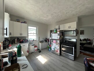 109 Walnut St Unit 6, Somerville, MA 02145