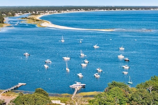 199 E Bay Rd Unit 13, Osterville, MA 02655