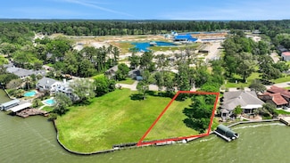 157 La Costa Dr, Montgomery, TX 77356