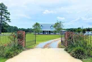 11699 Stucki Rd Unit C, Elberta, AL 36530