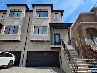 416B 8th St Unit 2, Palisades Park, NJ 07650