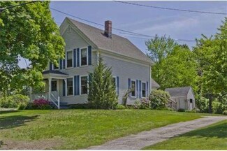 482 Main St, Groveland, MA 01834