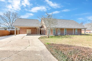 1044 Kimble Dr, Breaux Bridge, LA 70517