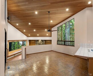 365 Deerfield Rd, the Sea Ranch, CA 95497