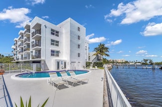301 Croton Ave Unit 203, Lantana, FL 33462