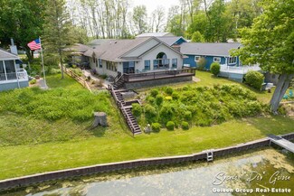2344 Catalpa Dr, Orleans, MI 48865