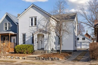 371 Emma St, Saint Paul, MN 55102