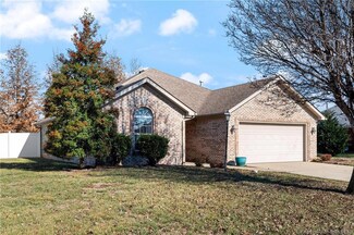 3028 Blue Sky Loop, Jeffersonville, IN 47130