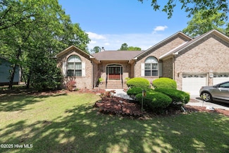 6312 Albatross Dr, New Bern, NC 28560