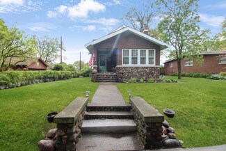 6217 Moraine Ave, Hammond, IN 46324