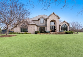 45 Candlewood Dr, North Barrington, IL 60010