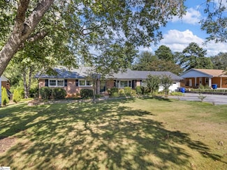 182 Gordon Dr, Spartanburg, SC 29301