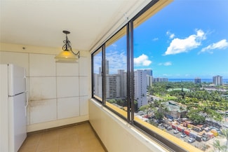 444 Niu St Unit 1805, Honolulu, HI 96815