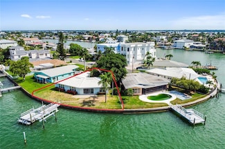 11050 5th St E, Treasure Island, FL 33706
