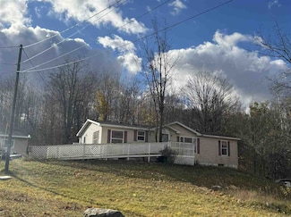 8230 E Mitchell Rd, Petoskey, MI 49770