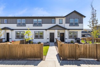 1226 NW Upas Place, Redmond, OR 97756