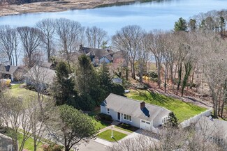94 Sailfish Dr, East Falmouth, MA 02536