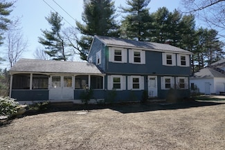 82 Pleasant St, Westford, MA 01886