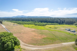 XXXXX N Crescent Rd, Chattaroy, WA 99003