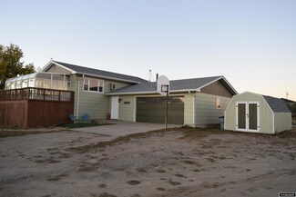 27 S Badger Rd, Rolling Hills, WY 82637