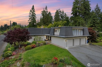 2909 Sherwood Dr SE, Olympia, WA 98501