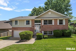 42 Royal Rd, Springfield, IL 62702