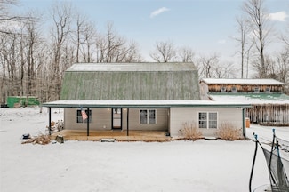 449 Worrick Pond Rd, Brackney, PA 18812